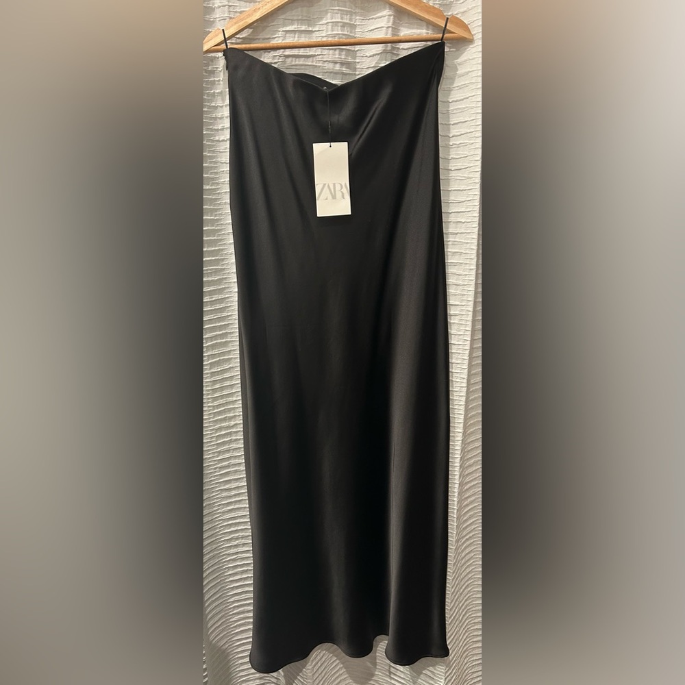 NWT Zara Strapless Satin Effect Midi Dress - Picture 3 of 3
